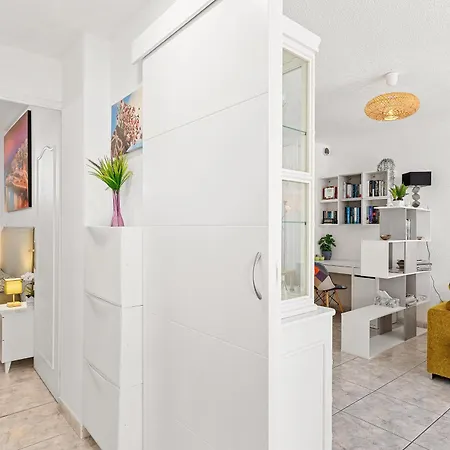 Апартаменты Ocean Garden Кальяо-Сальвахе